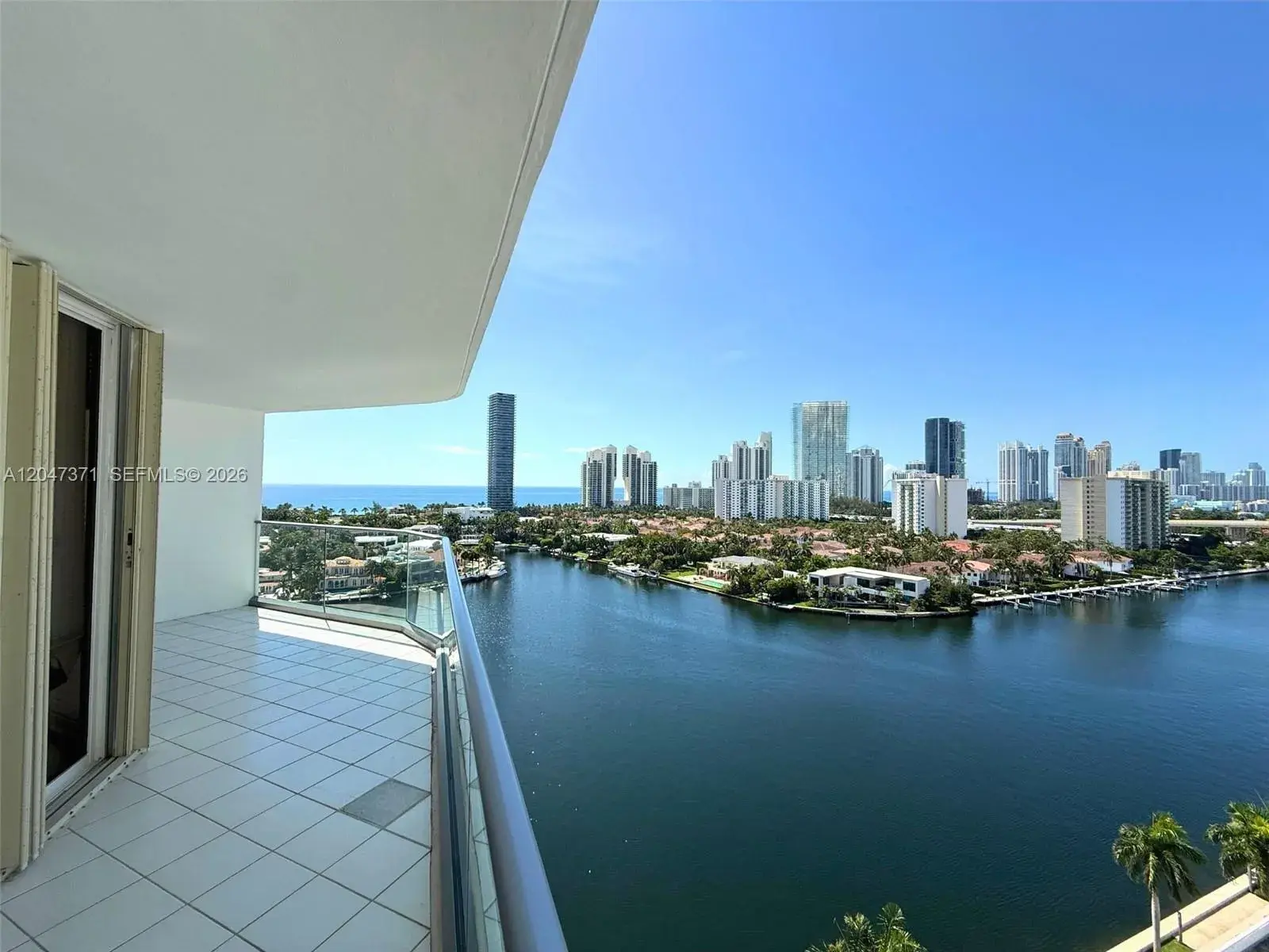 19707 Turnberry Way # 16G, Aventura FL 33180