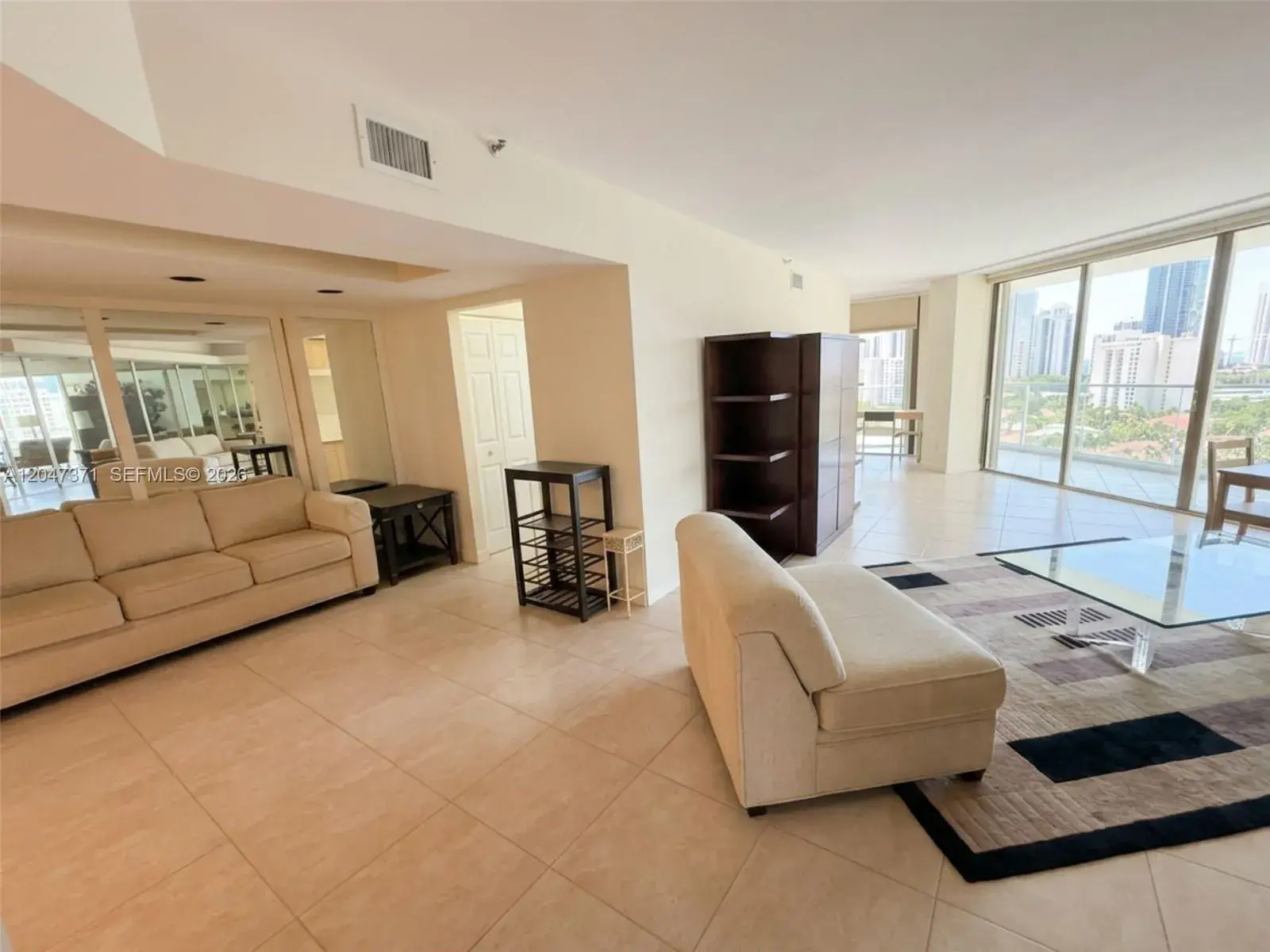 19707 Turnberry Way # 16G, Aventura FL 33180