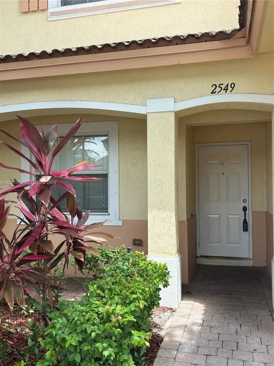 2549 SW 83rd Ter # 105, Miramar FL 33025 photo 2