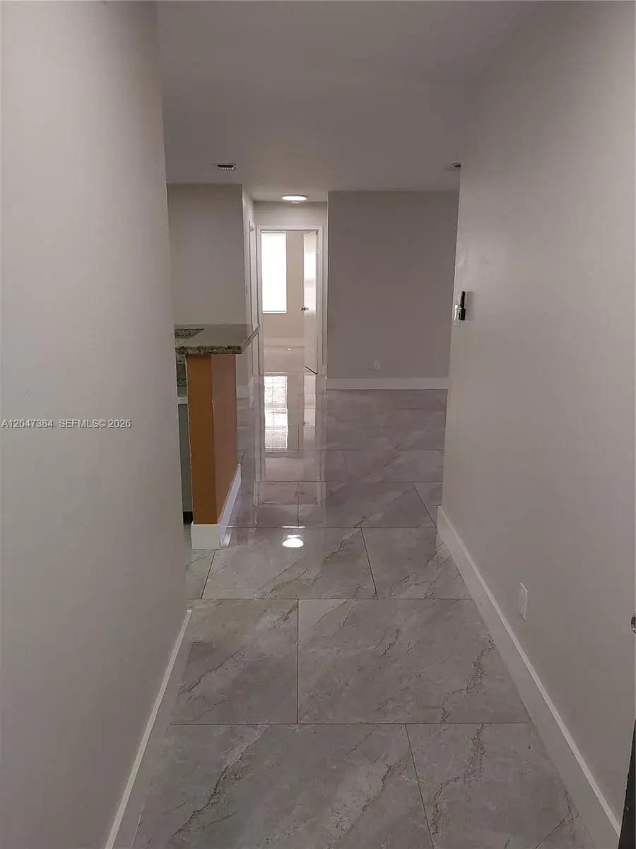 11225 W Atlantic Blvd # 106, Coral Springs FL 33071