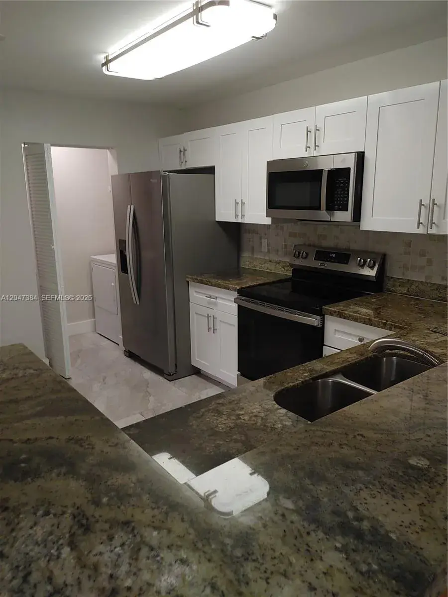11225 W Atlantic Blvd # 106, Coral Springs FL 33071