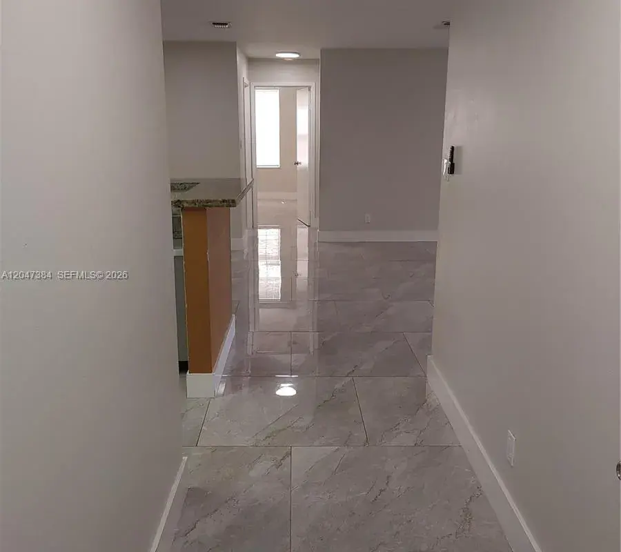 11225 W Atlantic Blvd # 106, Coral Springs FL 33071