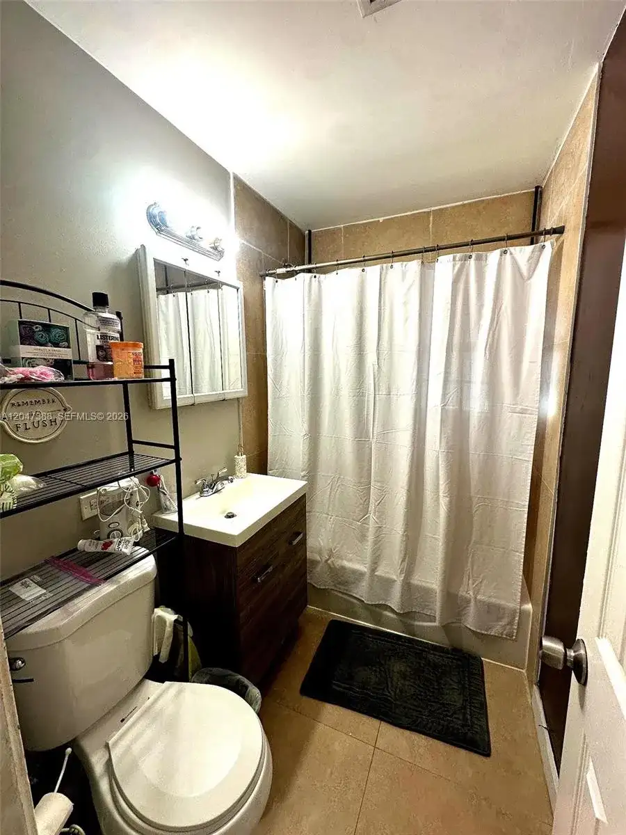 10241 Dominican Dr, Cutler Bay FL 33189 photo 3