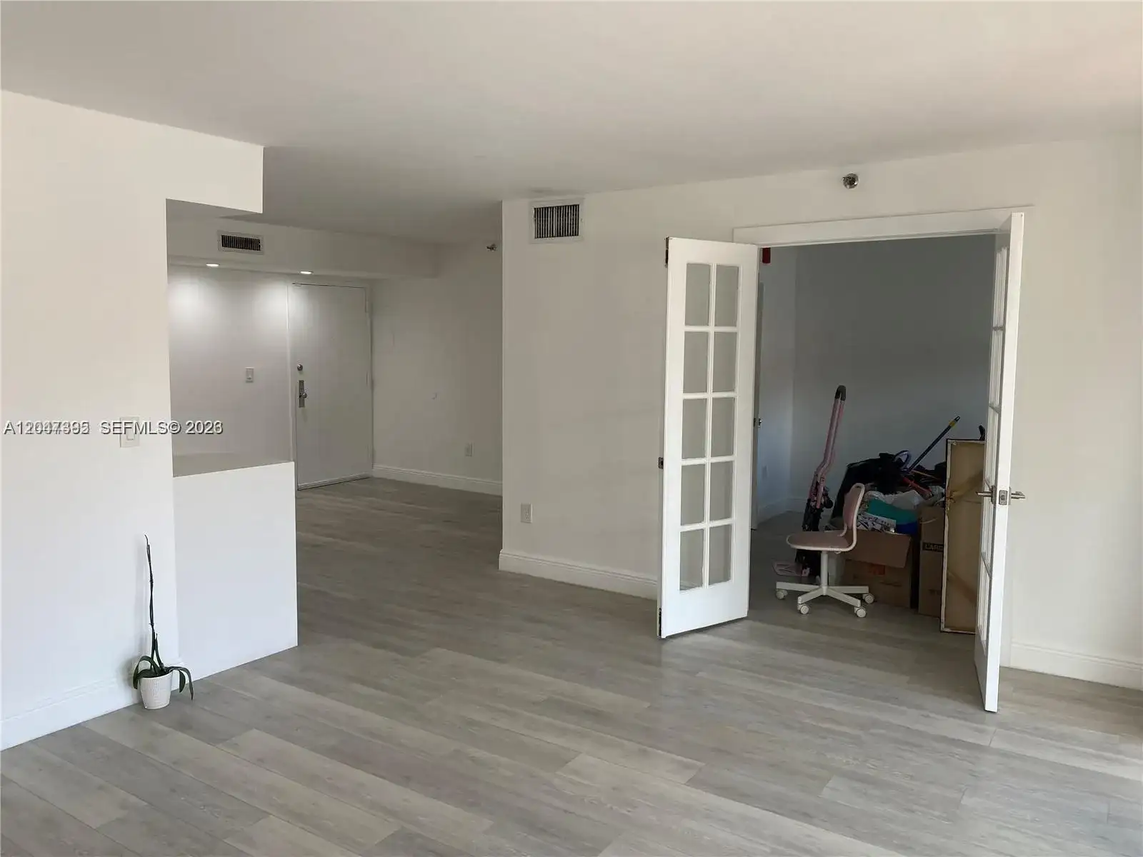 911 E Ponce De Leon Blvd # 301, Coral Gables FL 33134 photo 4