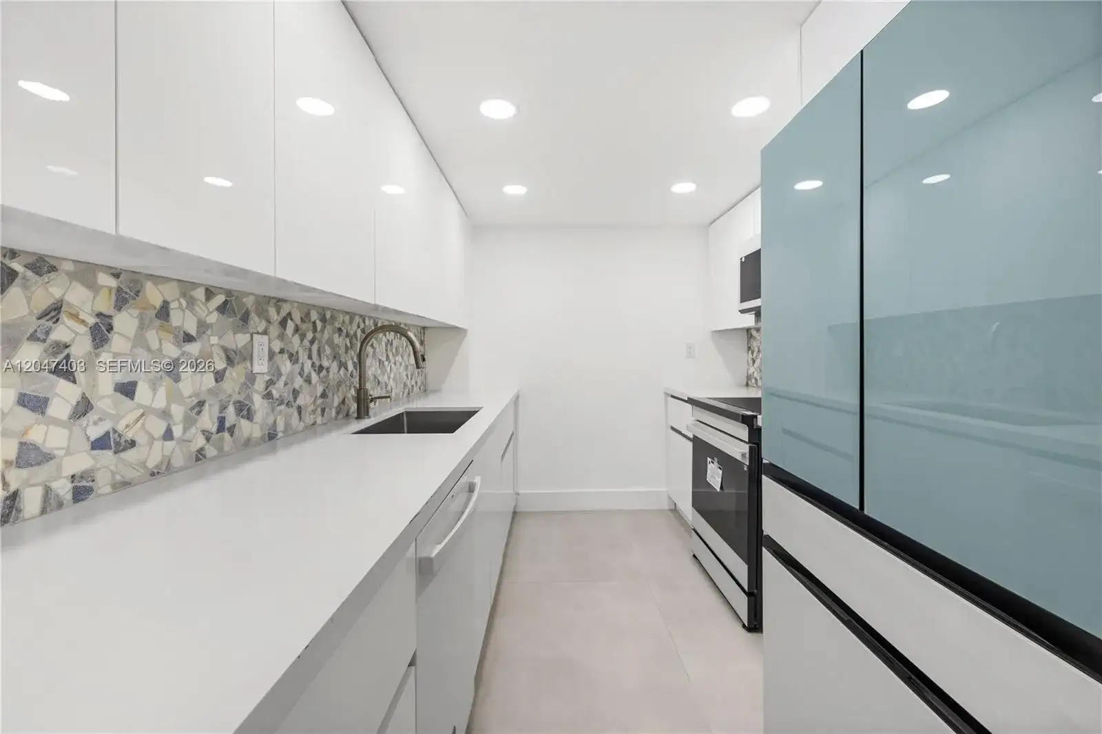 2457 Collins Ave # 201, Miami Beach FL 33140 photo 3