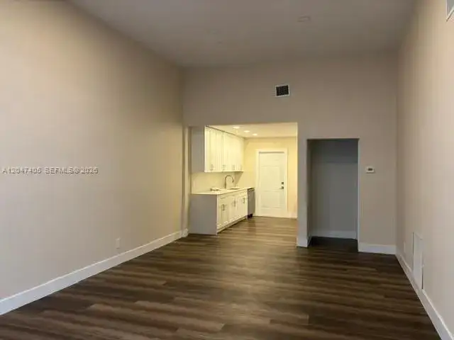 206 NE 1st Ct, Dania Beach FL 33004 photo 5
