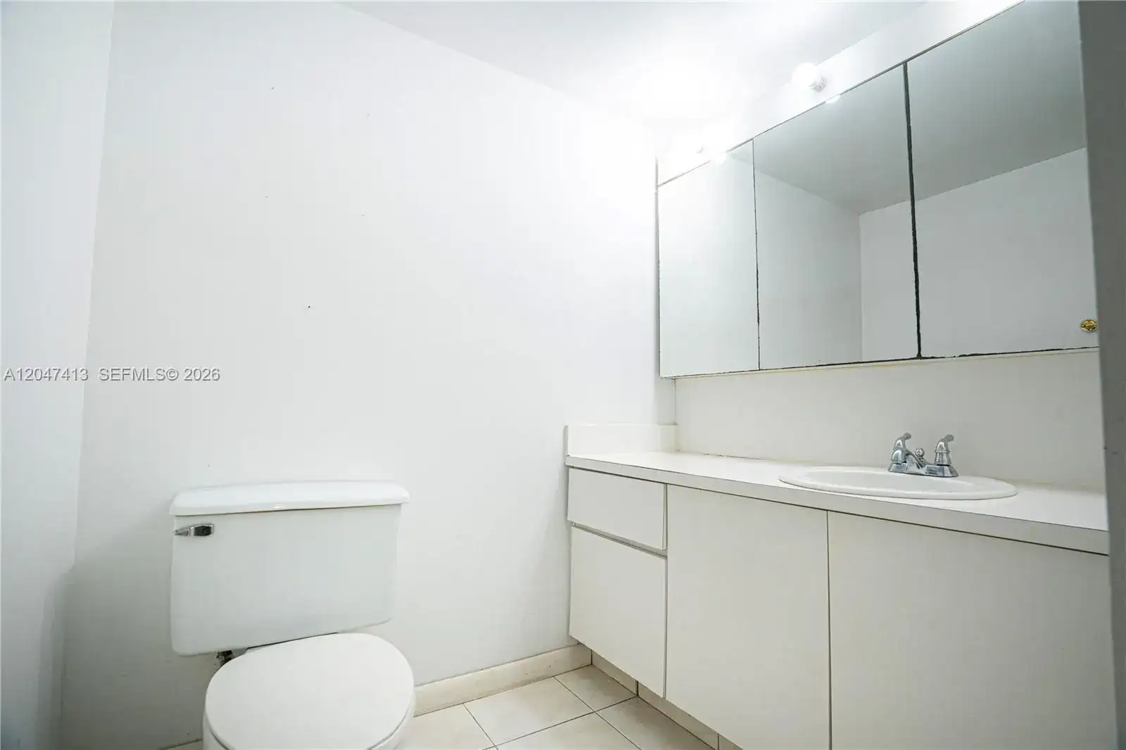 600 Three Islands Blvd # 316, Hallandale Beach FL 33009 photo 5