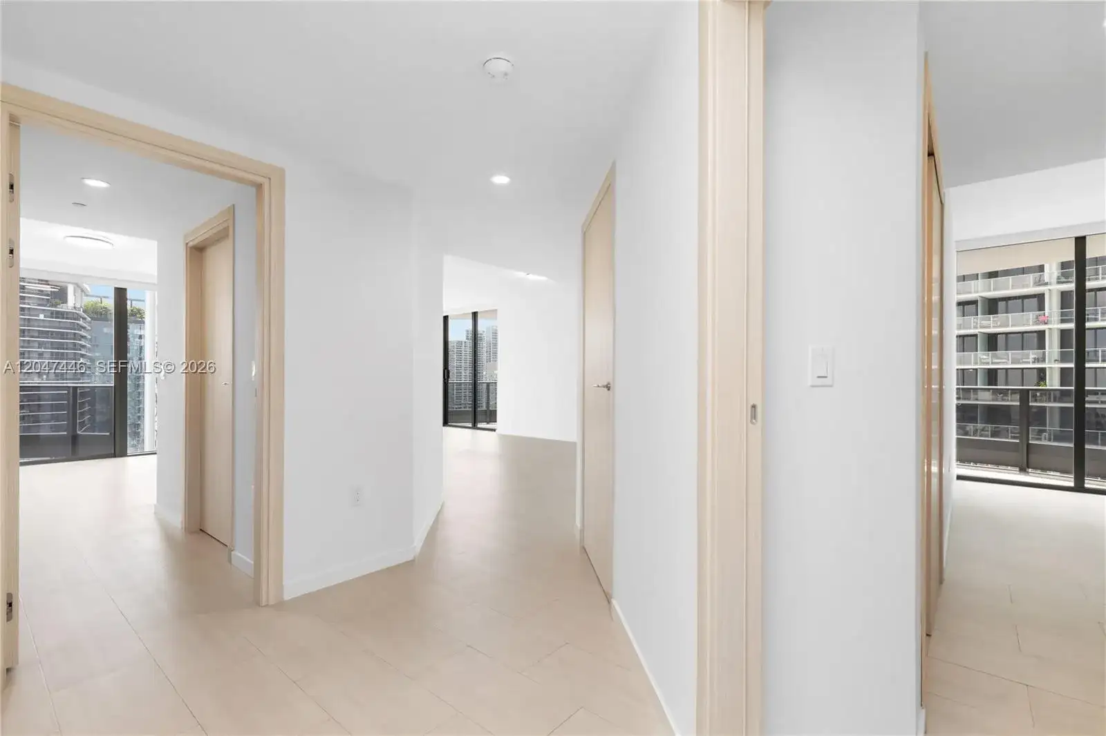 1000 Brickell Plz # 4015, Miami FL 33131 photo 4
