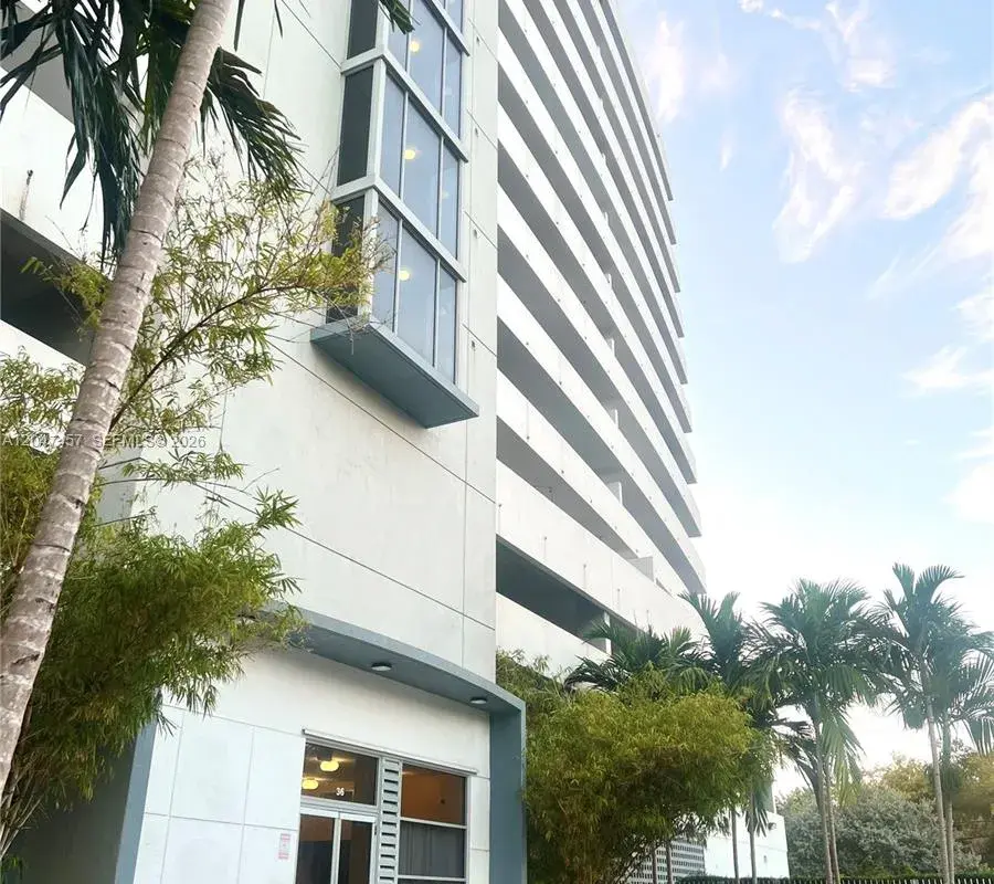 36 NW 6th Ave # 1, Miami FL 33128