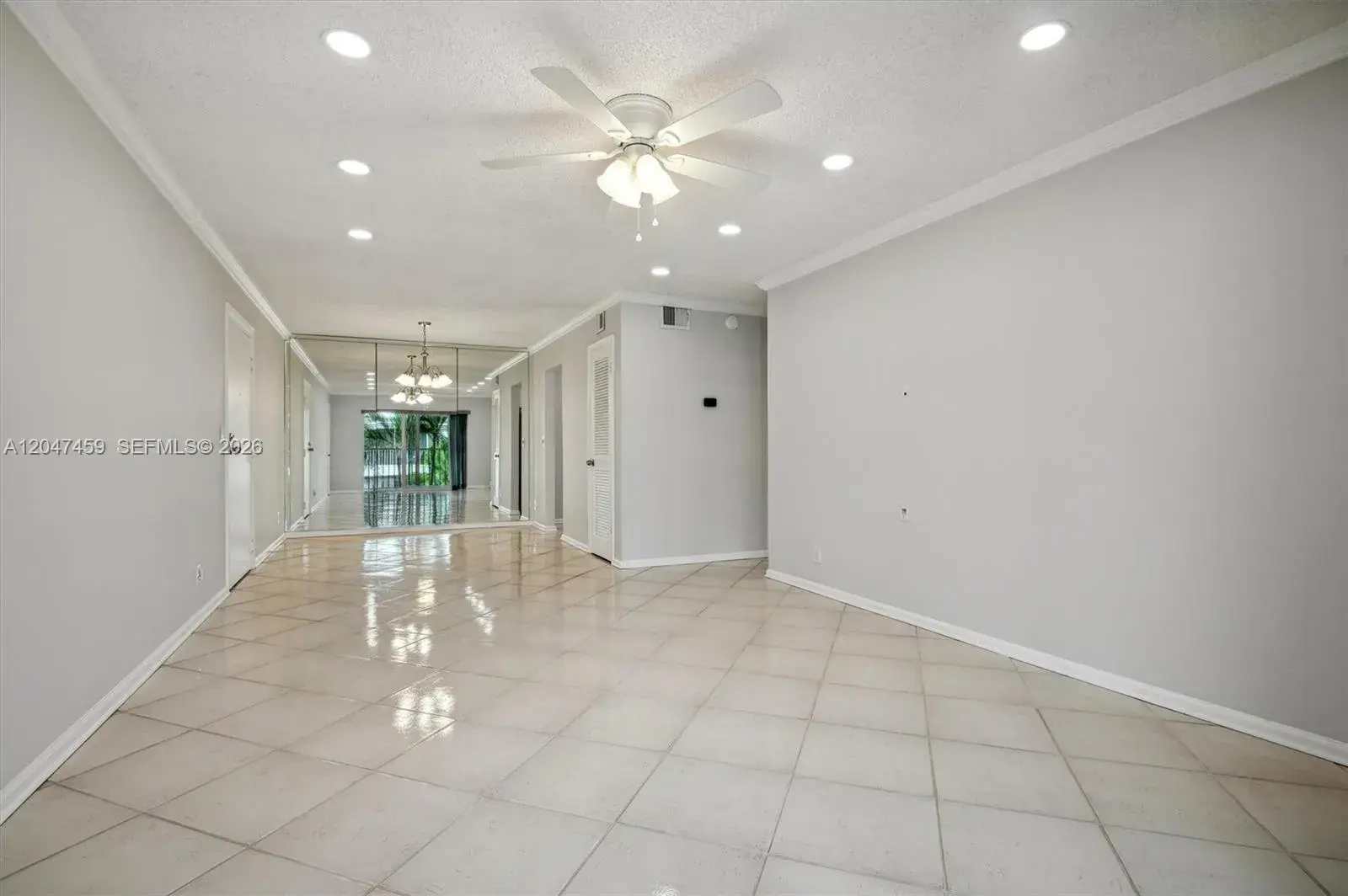 6209 Bay Club Dr # 4, Fort Lauderdale FL 33308