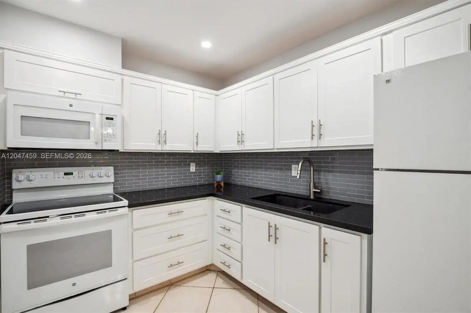 6209 Bay Club Dr # 4, Fort Lauderdale FL 33308 photo 4