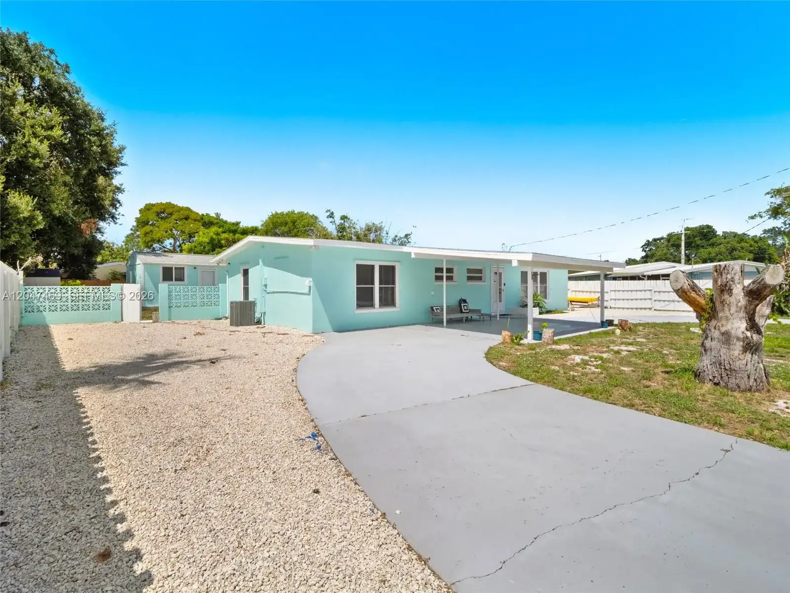 3730 Maple Street, Other City - In The State Of Florida FL 32976 photo 2