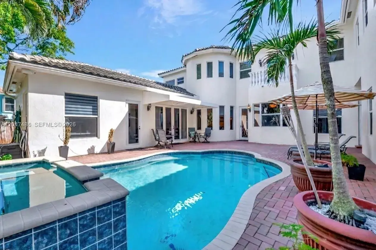 375 SW 16th St, Boca Raton FL 33432 photo 4