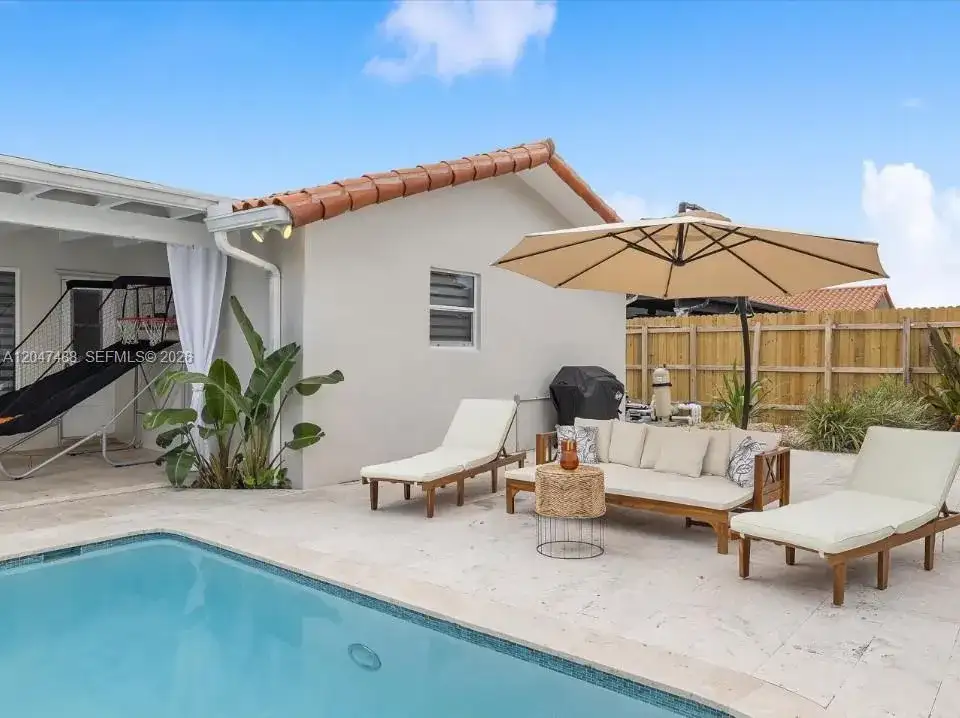 9840 SW 3rd St, Miami FL 33174 photo 5
