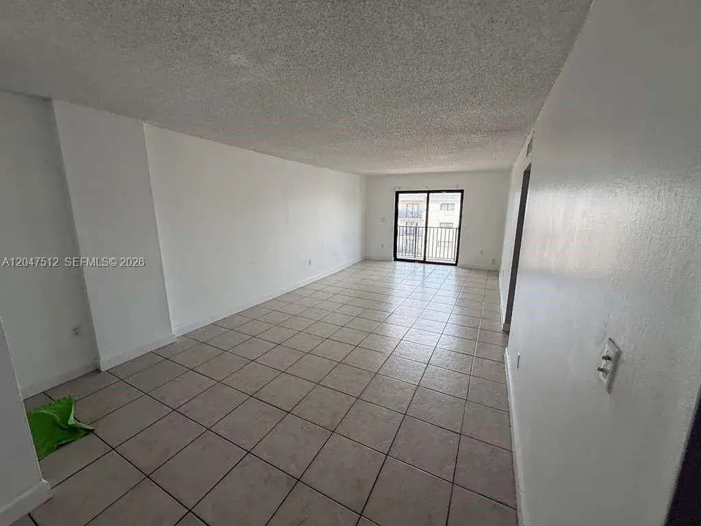 6950 W 6th Ave # 509, Hialeah FL 33014