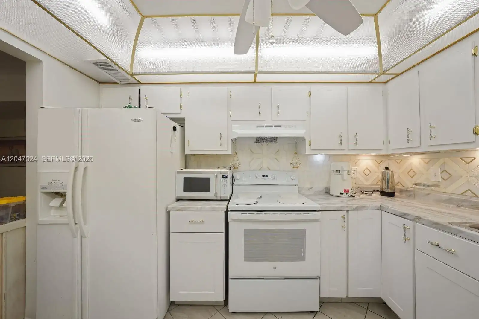 7000 NW 17th St # 303, Plantation FL 33313 photo 2
