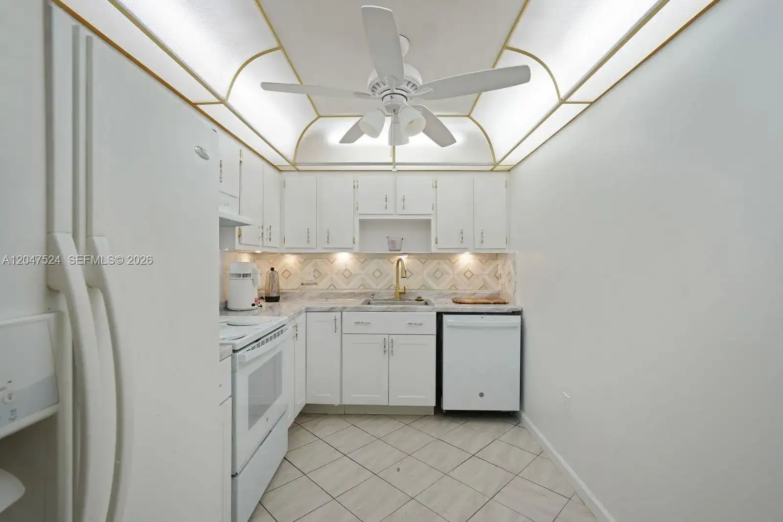 7000 NW 17th St # 303, Plantation FL 33313 photo 3