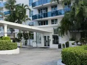 7501 E Treasure Dr # 5J, North Bay Village FL 33141