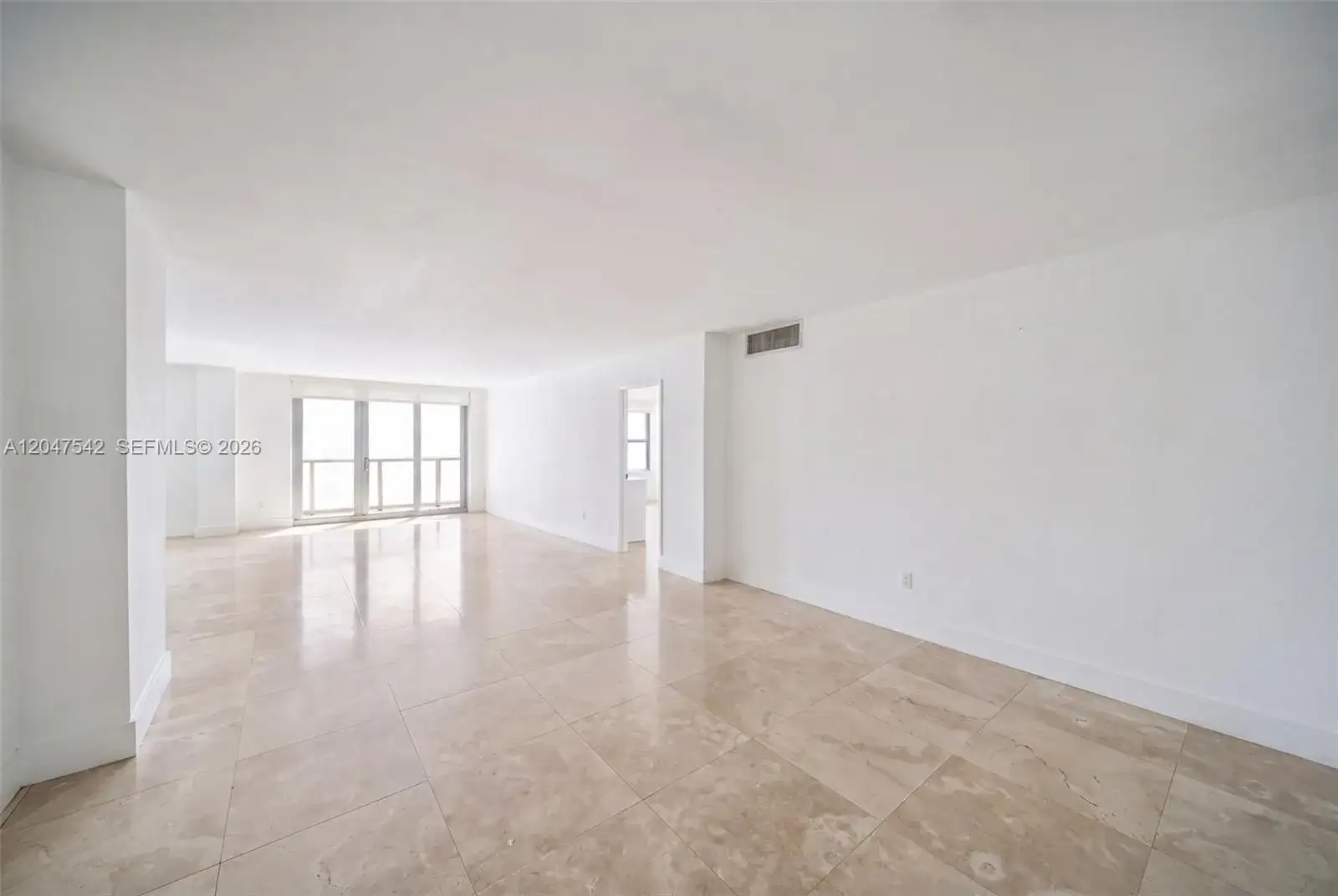 5701 Collins Ave # 1415, Miami Beach FL 33140 photo 2
