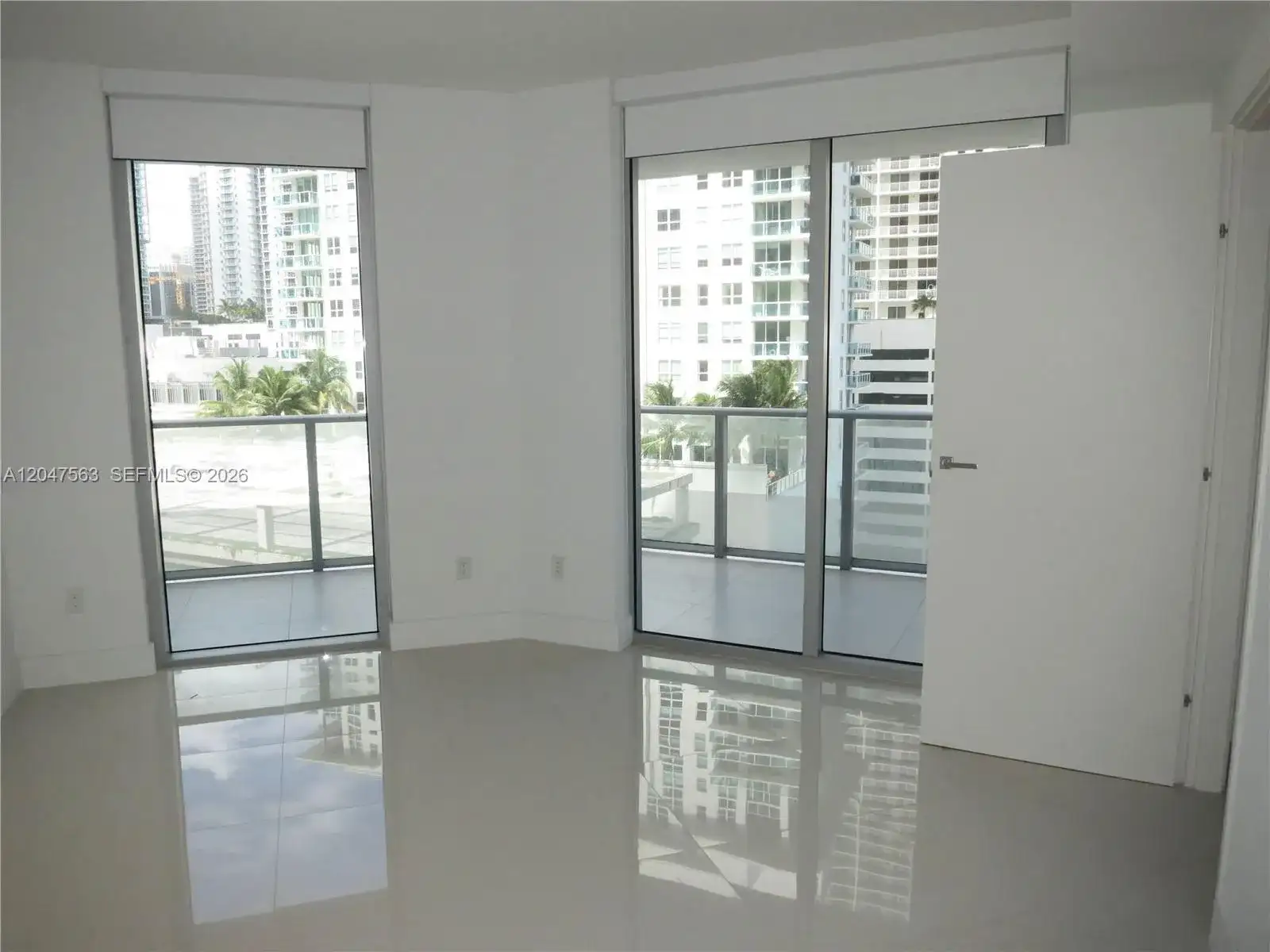 1300 Brickell Bay Dr # 1110, Miami FL 33131 photo 4