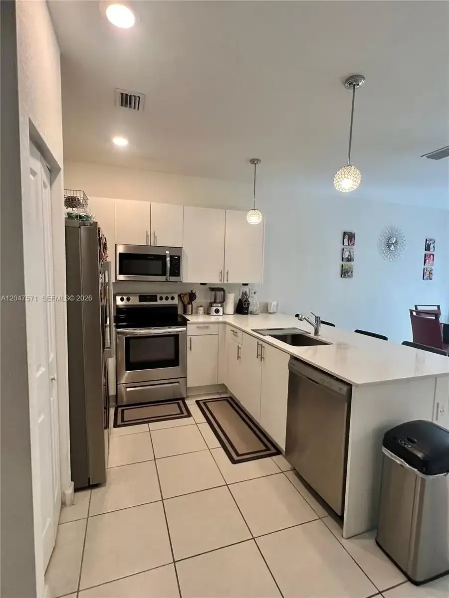 20368 NW 4th Path, Miami Gardens FL 33169 photo 4