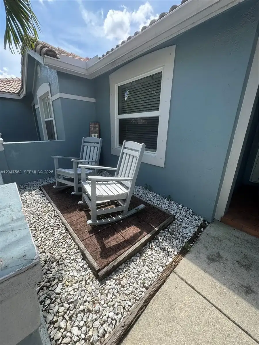4152 Pine Ridge Ln # 0, Weston FL 33331 photo 2