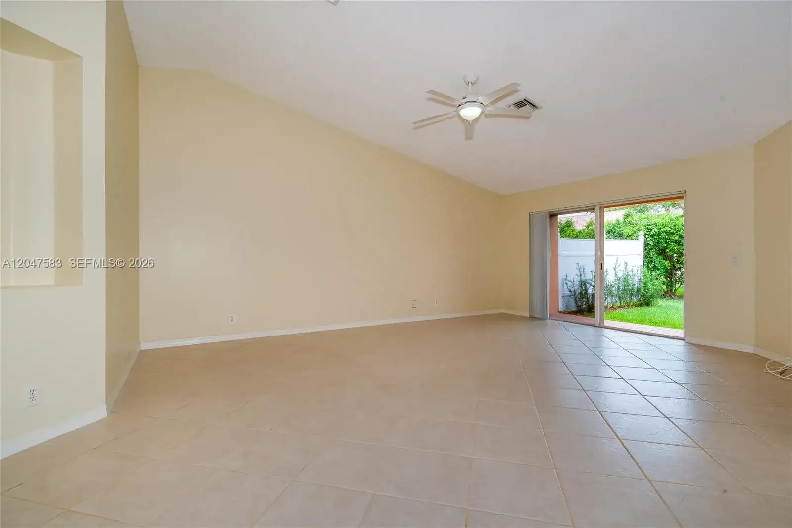 4152 Pine Ridge Ln # 0, Weston FL 33331 photo 3