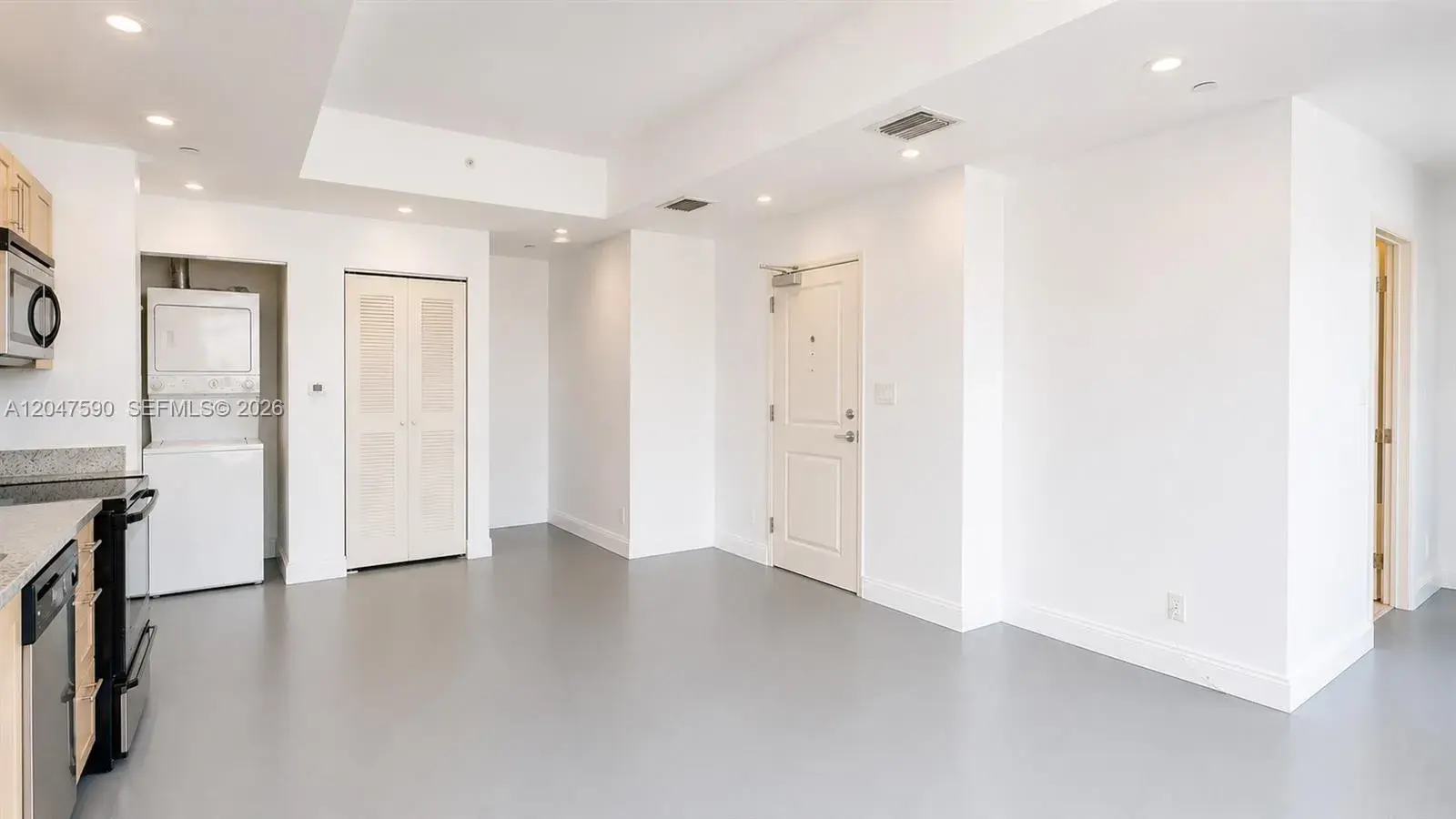 111 E Flagler St # 810, Miami FL 33131
