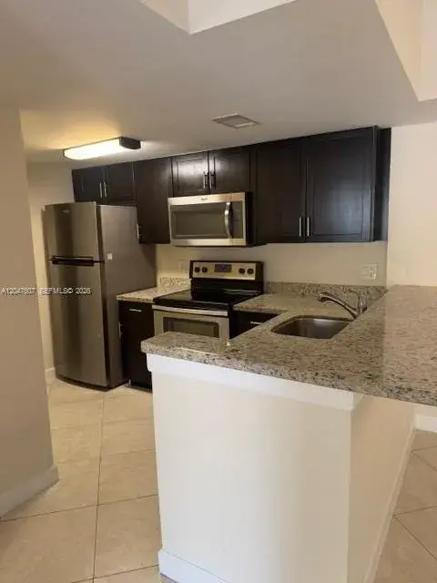10725 Cleary Blvd # 211, Plantation FL 33324