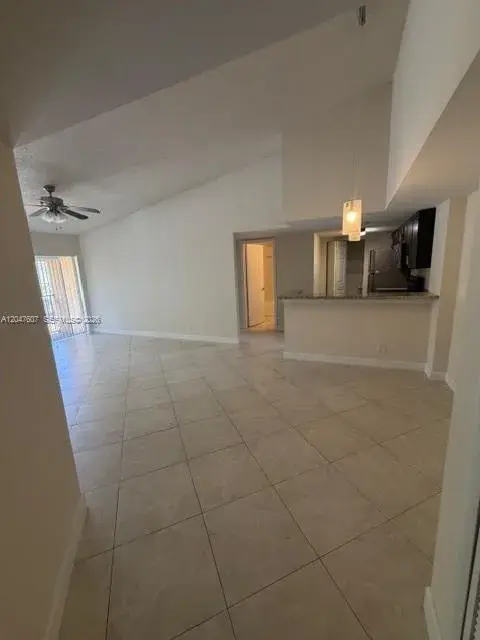 10725 Cleary Blvd # 211, Plantation FL 33324