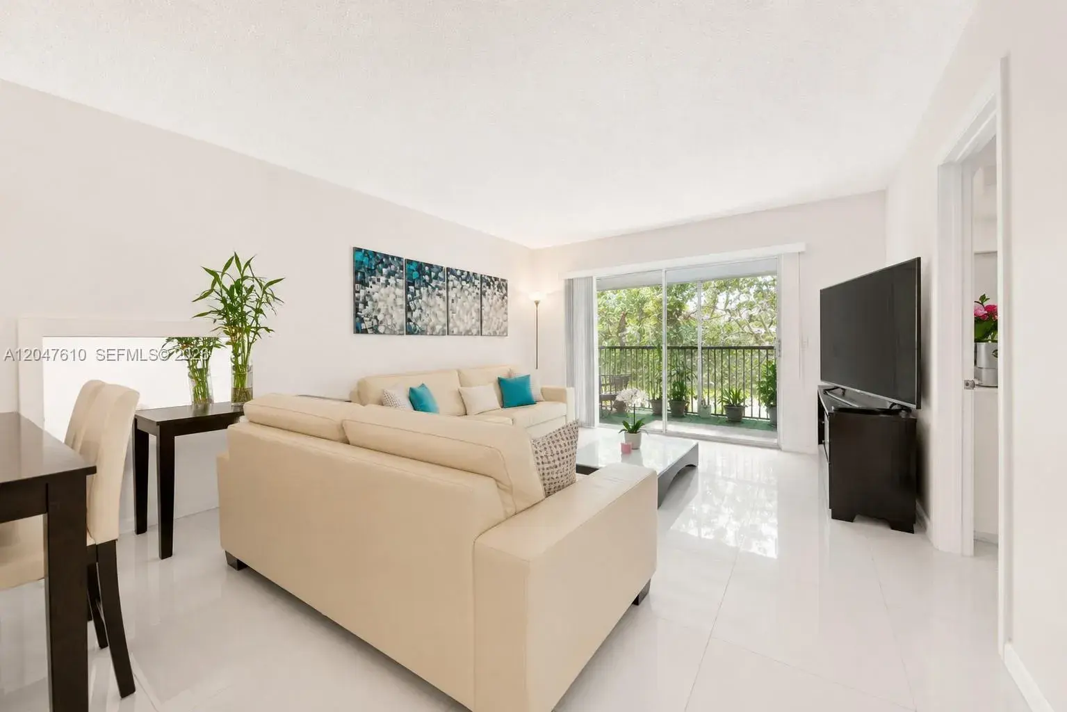 1251 SW 125th Ave # 402T, Pembroke Pines FL 33027