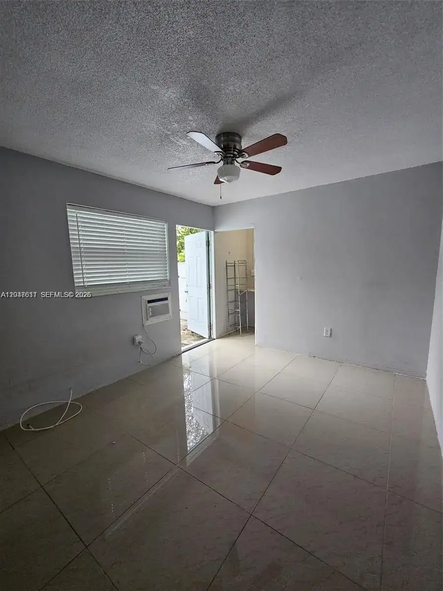 917 SW 16th St # 2, Fort Lauderdale FL 33315 photo 5