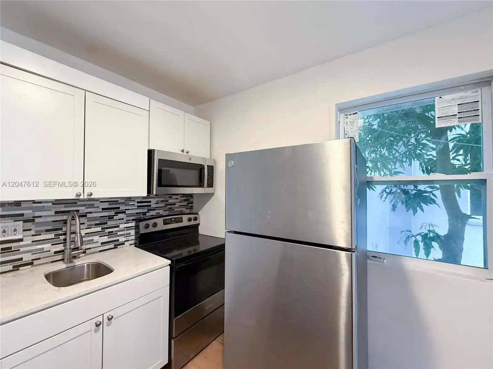 2 SW 6th Ave # 4, Dania Beach FL 33004 photo 2