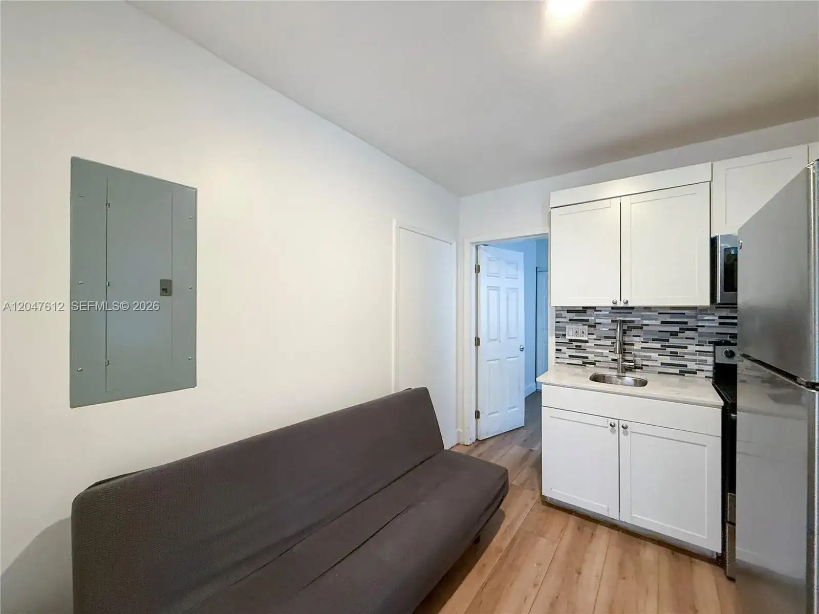 2 SW 6th Ave # 4, Dania Beach FL 33004 photo 3