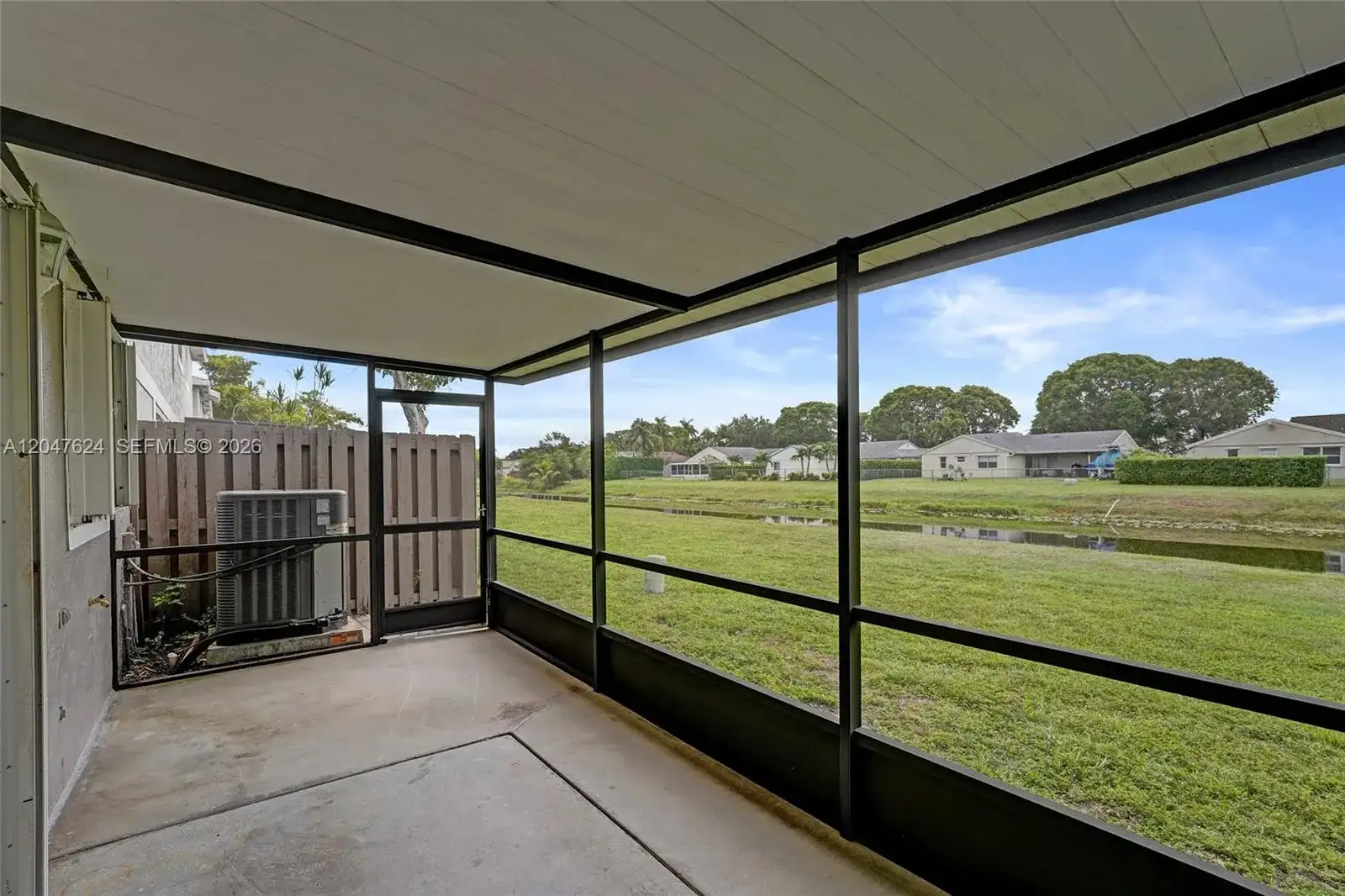 5028 SW 121st Ave, Cooper City FL 33330 photo 3