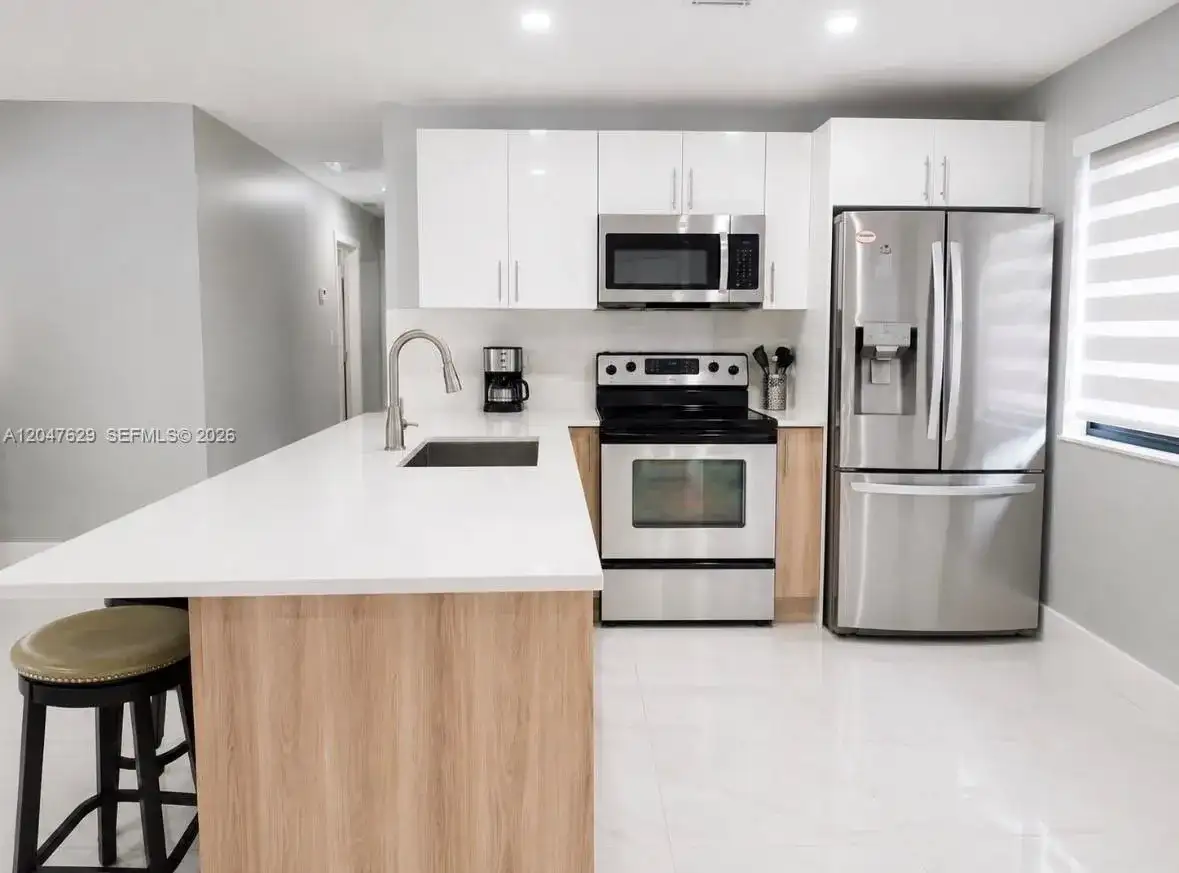 10955 SW 223rd St, Miami FL 33170 photo 5