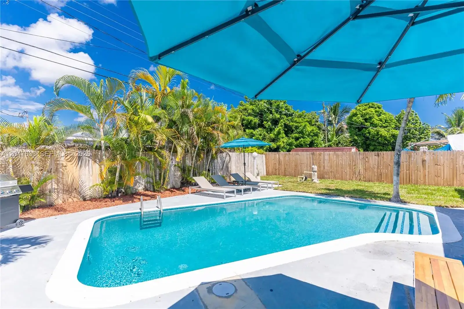 6445 SW 22nd Ct, Miramar FL 33023