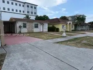 525 E 24th St, Hialeah FL 33013