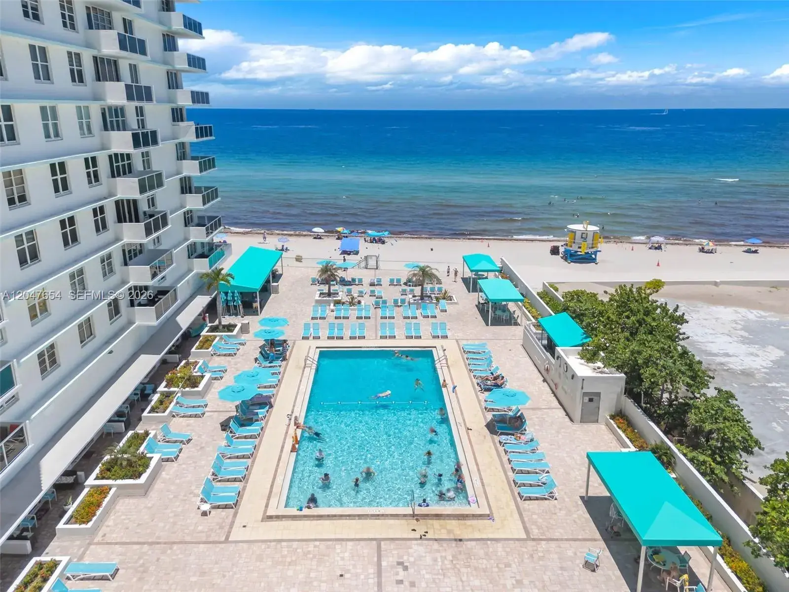 3725 S Ocean Dr, Hollywood FL 33019
