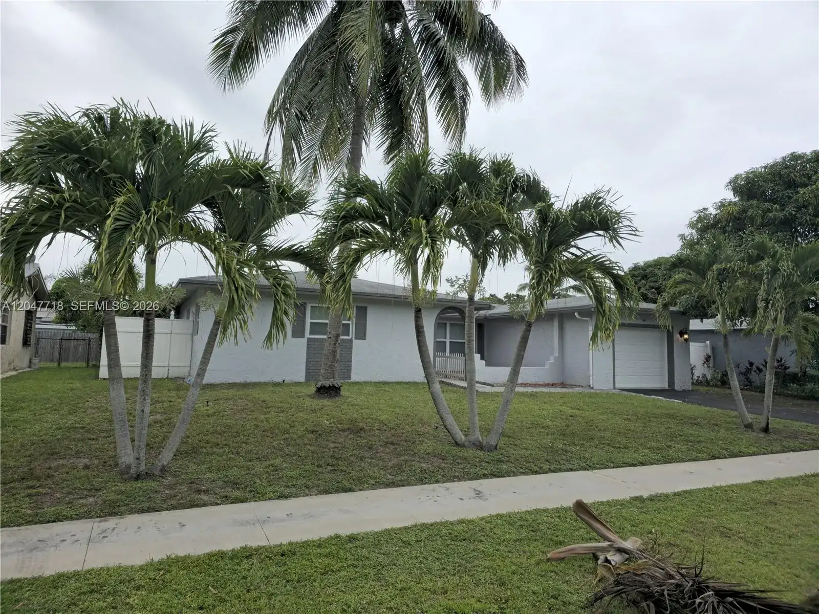 7771 NW 46th St, Lauderhill FL 33351 photo 2