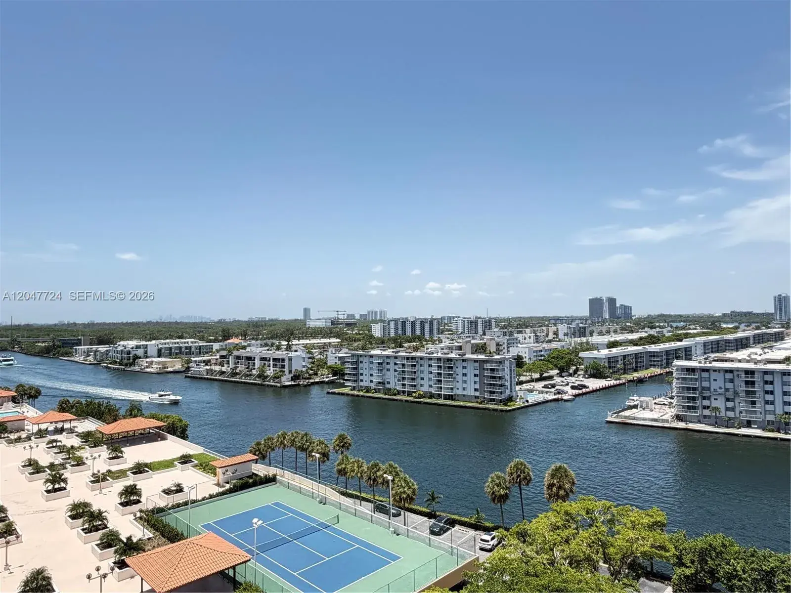 301 174th St # 1208, Sunny Isles Beach FL 33160
