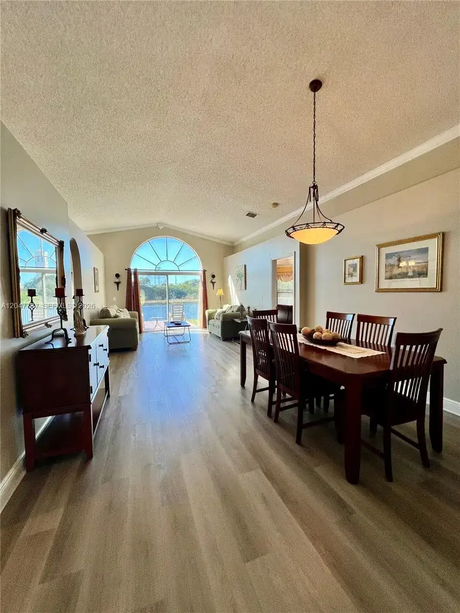 2754 SW 183rd Ave, Miramar FL 33029 photo 3