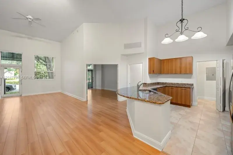 510 NW 84th Ave # 125, Plantation FL 33324