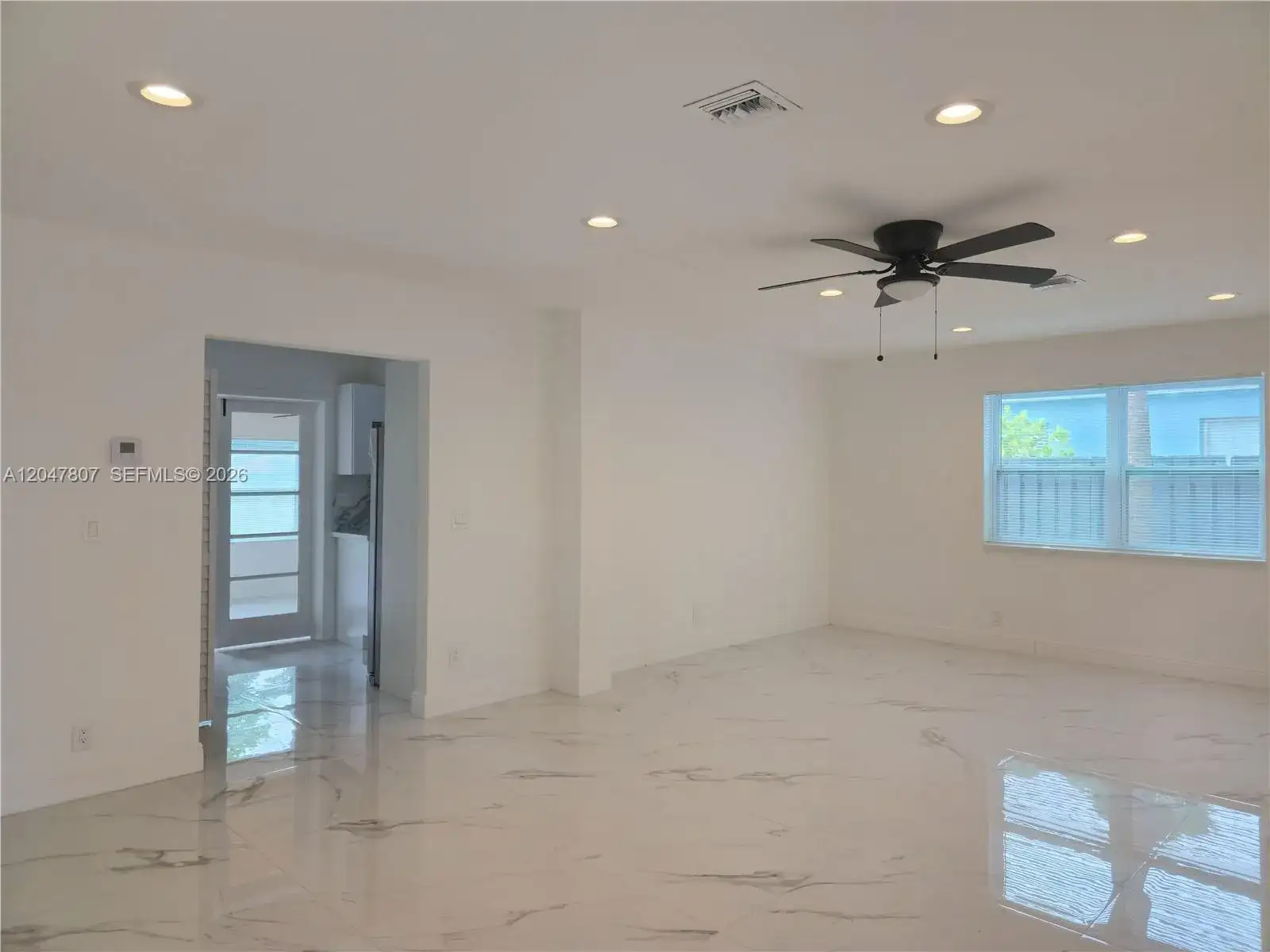 1141 SW 8th Ter, Fort Lauderdale FL 33315 photo 2