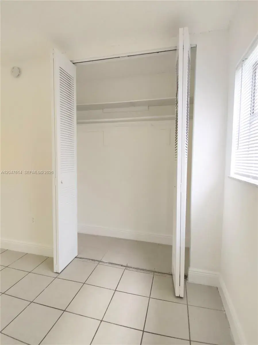 1265 W 24th St # 108, Hialeah FL 33010
