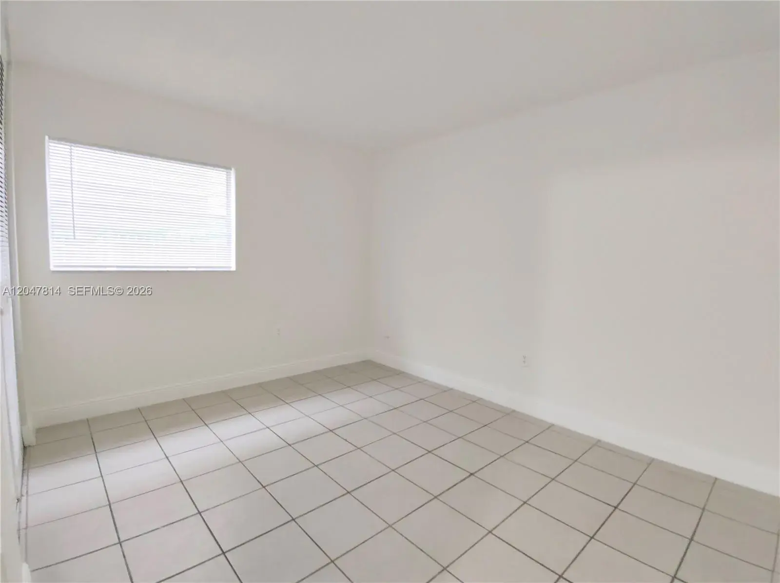 1265 W 24th St # 108, Hialeah FL 33010