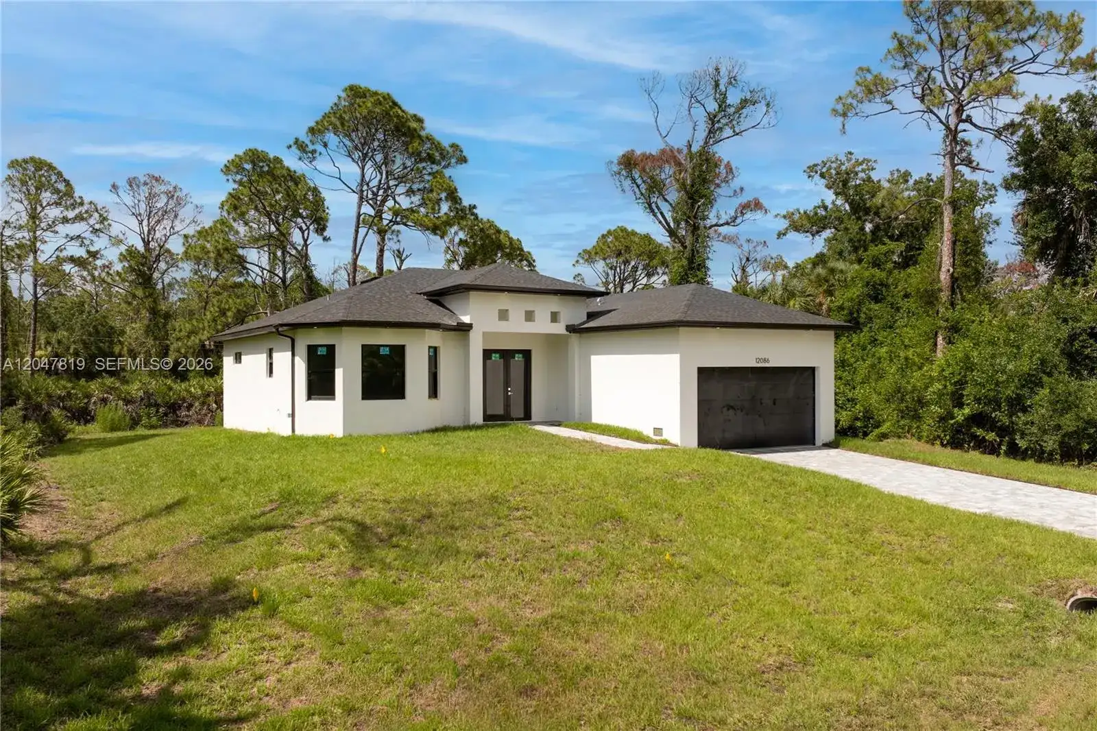 12086 Chamberlain Blvd, Port Charlotte FL 33953 photo 3