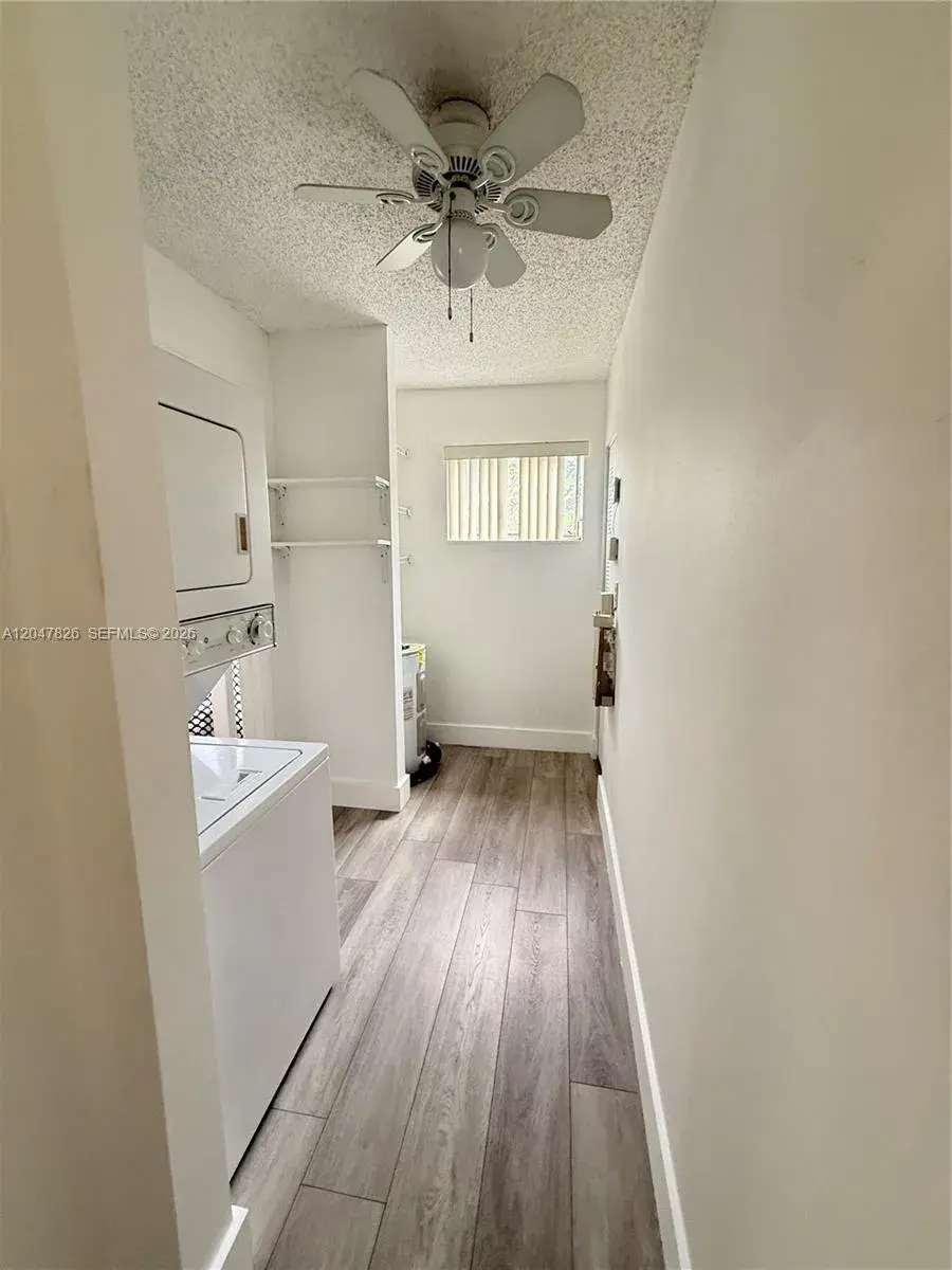 9367 Fontainebleau Blvd # G201, Miami FL 33172