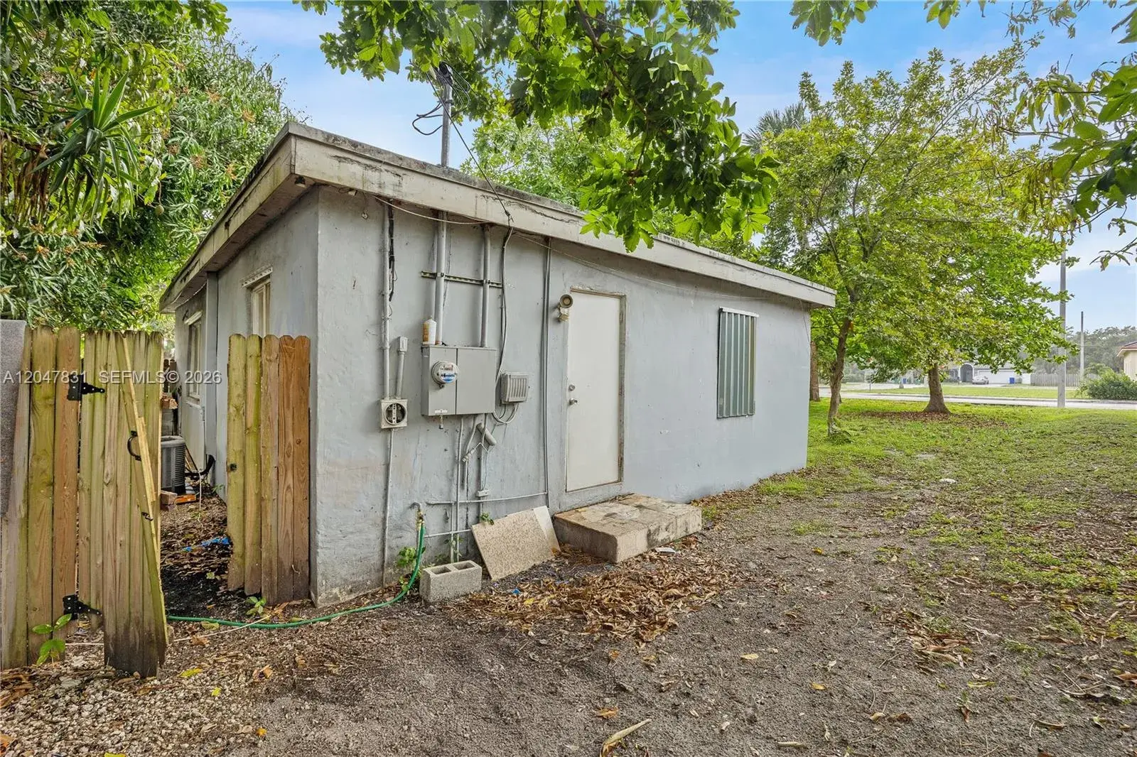 2901 Nw 9th Ct, Fort Lauderdale FL 33311