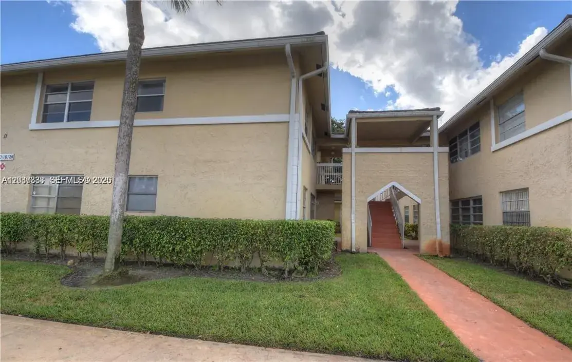 10116 Twin Lakes Dr # C, Coral Springs FL 33071